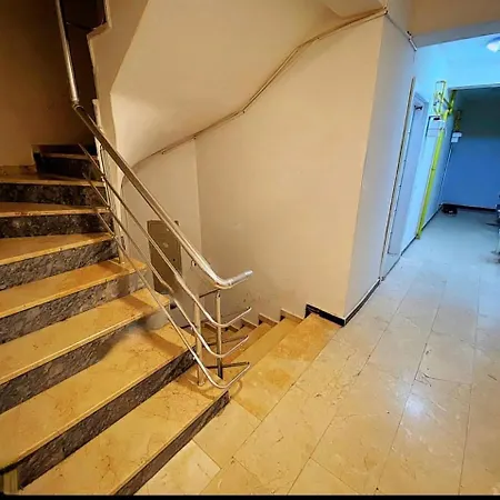 Hayyam 46 Apart-hotel