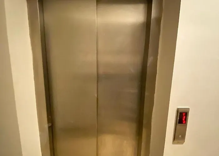 Hayyam 46 Κωνσταντινούπολη