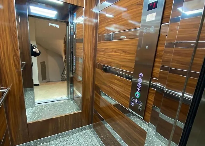 Ξενοδοχείο με διαμερίσματα Hayyam 46 4*